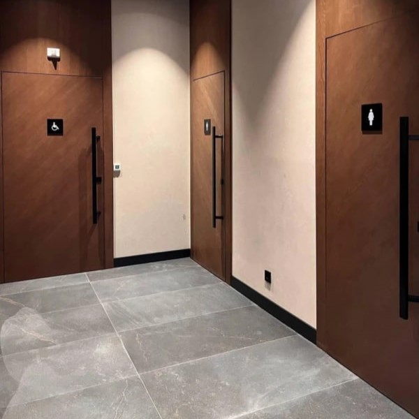 Как выбрать двери для гостиниц и отелей?