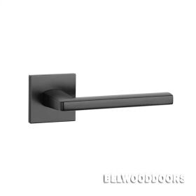 Ручка дверная Pyrola Q 7S Black, черный (квадр. накладка 7мм) фото